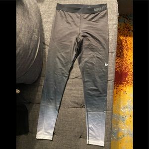 Nike Pro ombré leggings